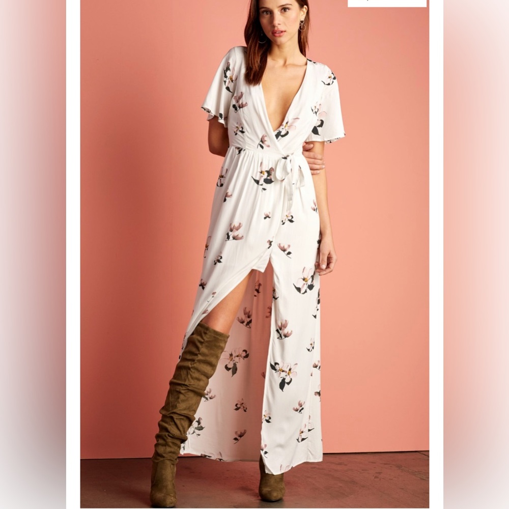 Tobi White Floral Maxi Wrap Dress Size XS